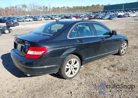 2009 Mercedes-Benz C 300 Luxury 4Matic/Sport 4Matic from USA, damaged, VIN WDDGF81X69R053789